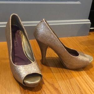 Madden Girl Glittering Golden Heels